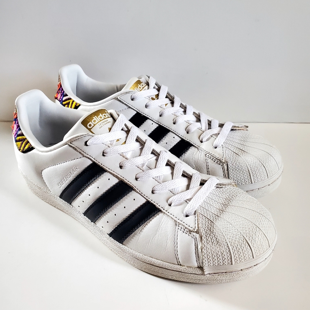 Adidas White and Black Sneakers with Colorful Heel Women' Size 10 Rare